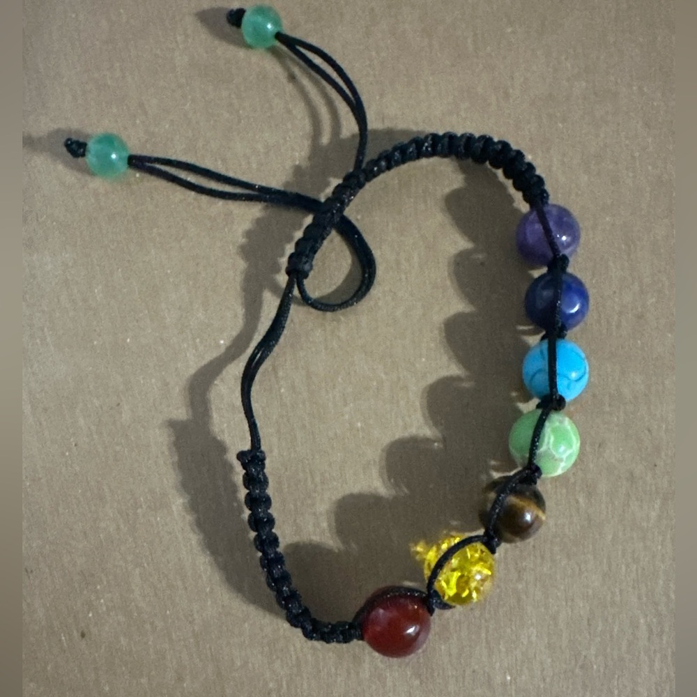 Natural Crystal 7 Chakra Bracelet (Adjustable with Green Aventurine Accents)